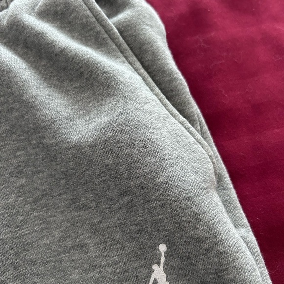 Men’s Jordan Fleece Joggers - Picture 5 of 10